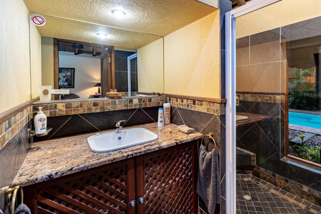 Mhlati Guest Cottages Malalane Buitenkant foto